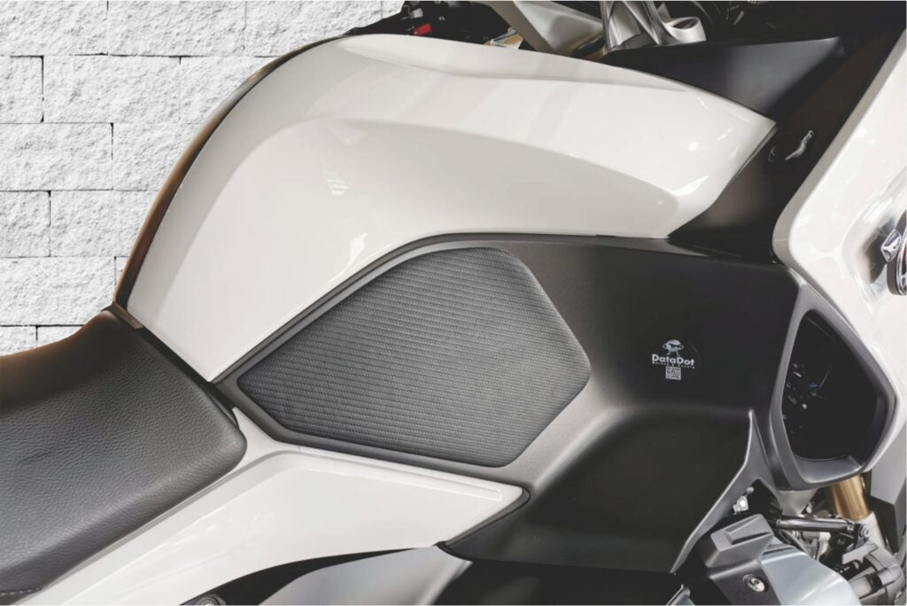 Motorbike Tank Grips | BMW R1200RT/R1250RT Tank Grips