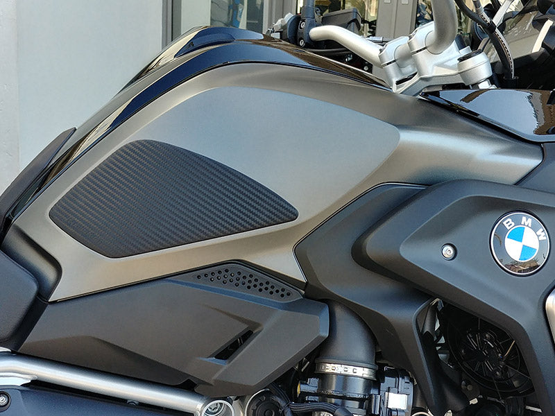 BMW r1200gs 2017-18 | Tank Knee Pads Protection