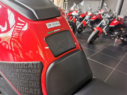 DUCATI MULTISTRADA V4 2021 TANK & KNEE PAD set RoadCarver 